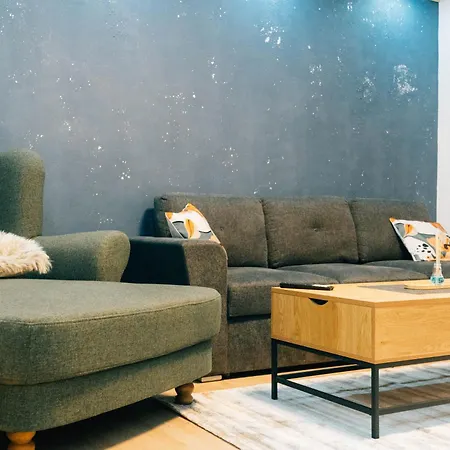 Apartment Flat *